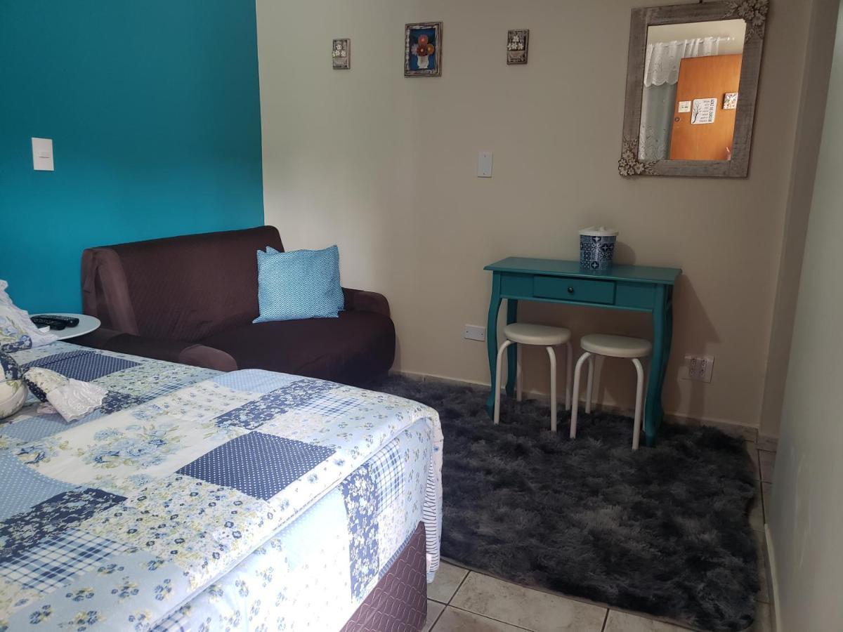 Suites Ambiente Familiar -Prox Do Thermas Águas de São Pedro Exterior foto