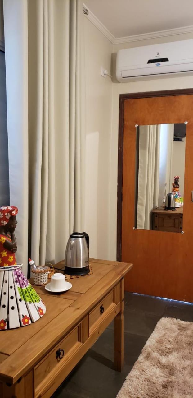 Suites Ambiente Familiar -Prox Do Thermas Águas de São Pedro Cameră foto