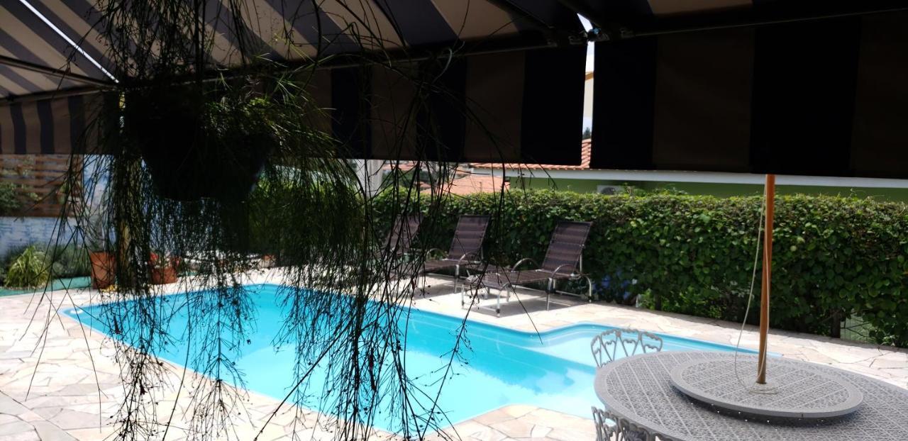 Suites Ambiente Familiar -Prox Do Thermas Águas de São Pedro Exterior foto